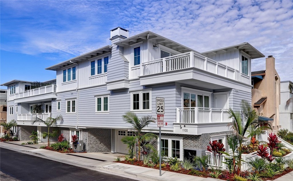 1100 Cypress Avenue, Hermosa Beach, CA